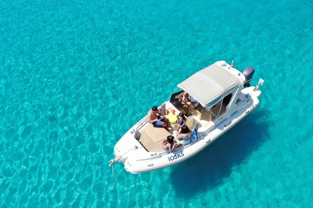 Boat tour from Kaštela near Split with sea view and Kaštela waterfront in the background
